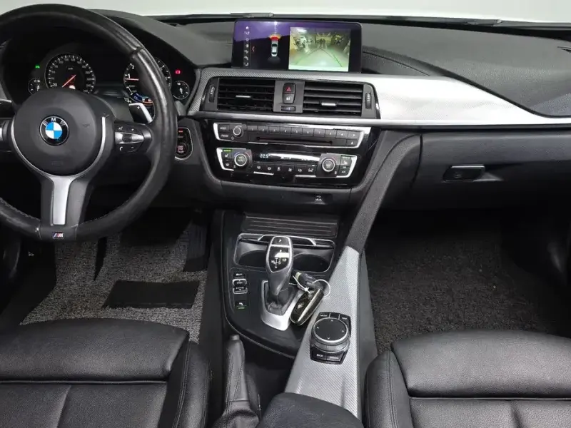 2018 BMW 3 серии с пробегом 90 365 км