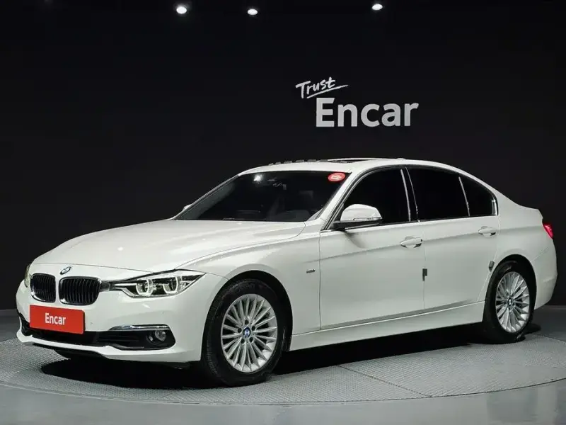 2015 BMW 3 серии с пробегом 102 939 км