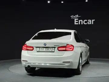 2015 BMW 3 серии с пробегом 102 939 км