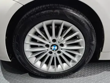 2015 BMW 3 серии с пробегом 102 939 км
