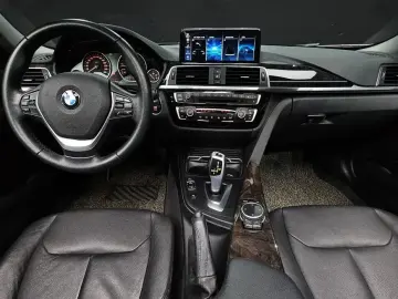 2015 BMW 3 серии с пробегом 102 939 км