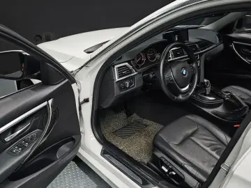 2015 BMW 3 серии с пробегом 102 939 км
