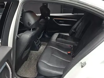 2015 BMW 3 серии с пробегом 102 939 км
