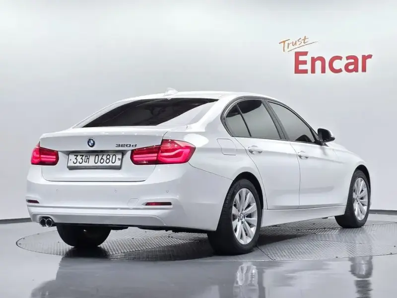 2015 BMW 3 серии с пробегом 81 270 км