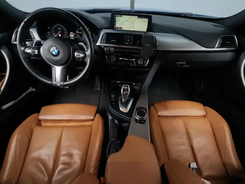 2018 BMW 3 серии с пробегом 106 393 км