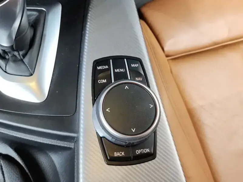 2018 BMW 3 серии с пробегом 106 393 км