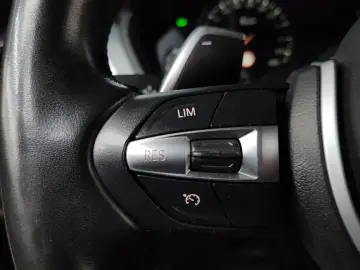 2018 BMW 3 серии с пробегом 106 393 км