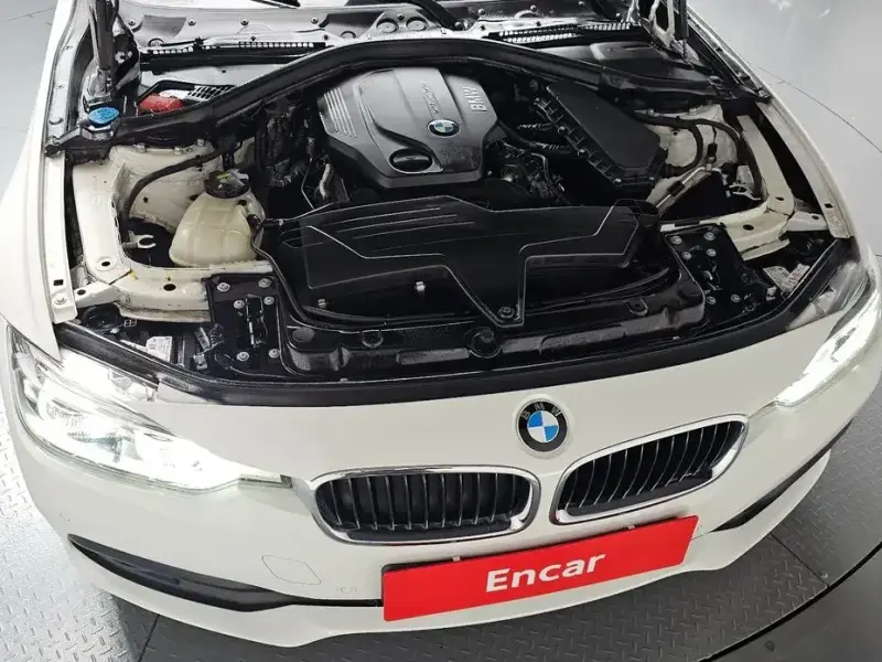 2016 BMW 3 серии с пробегом 54 031 км
