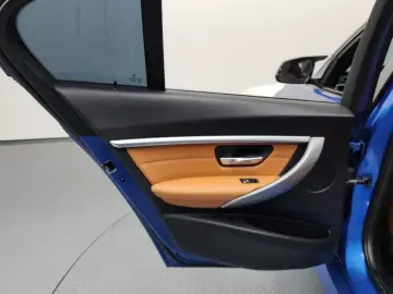 2018 BMW 3 серии с пробегом 106 393 км
