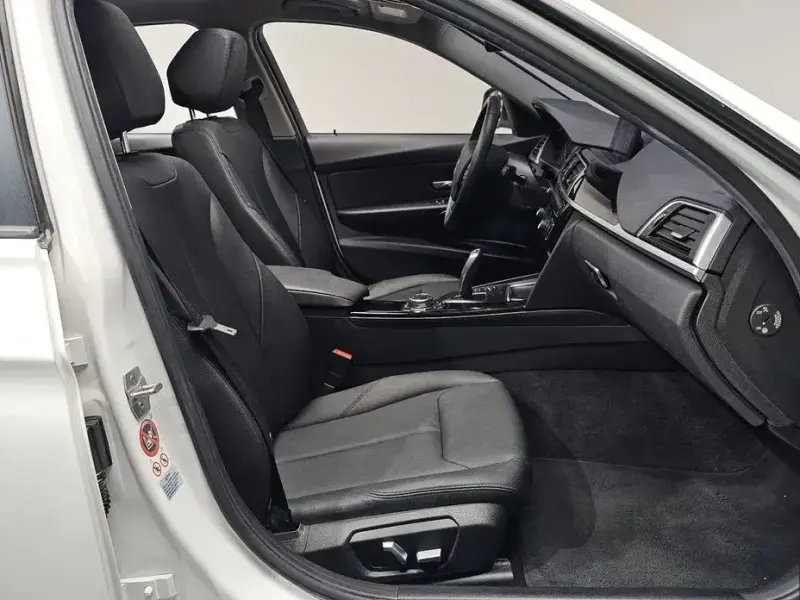 2016 BMW 3 серии с пробегом 54 031 км