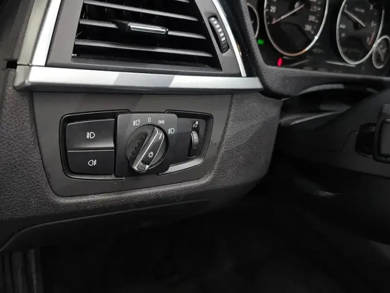 2016 BMW 3 серии с пробегом 54 031 км