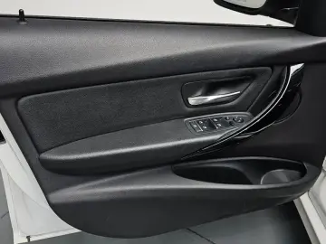 2016 BMW 3 серии с пробегом 54 031 км