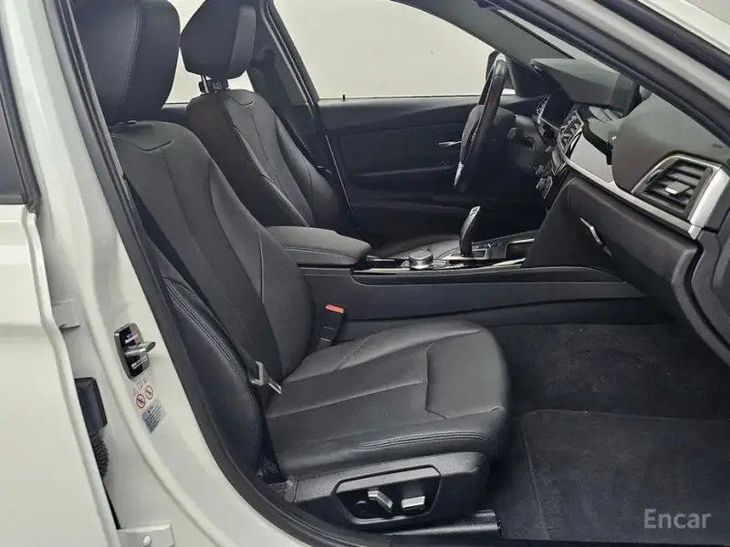 2018 BMW 3 серии с пробегом 120 478 км