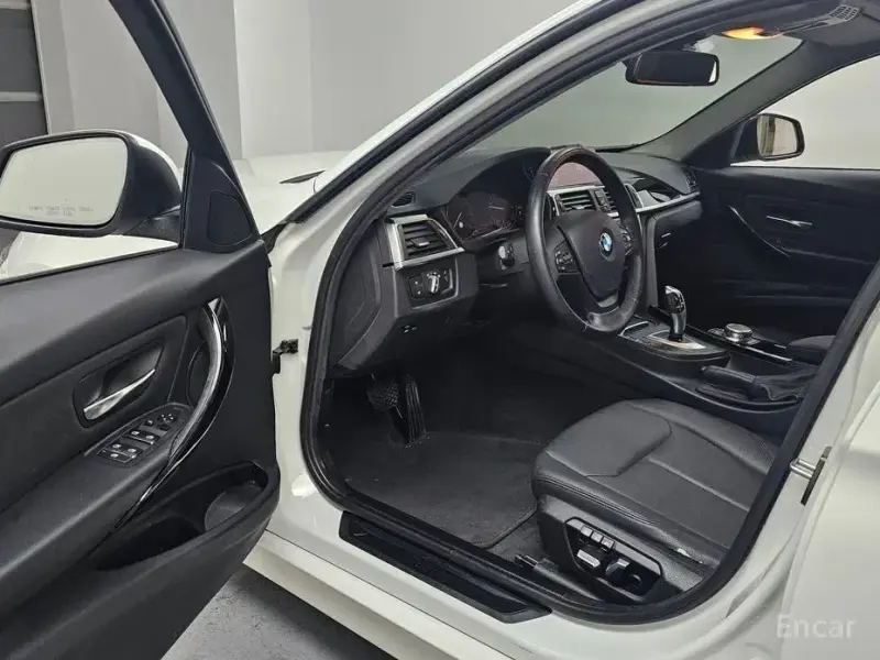 2018 BMW 3 серии с пробегом 120 478 км