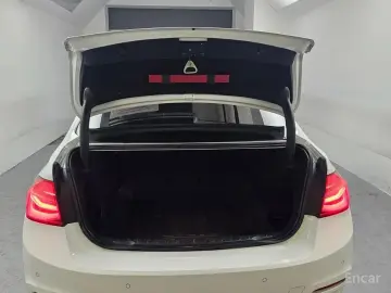 2018 BMW 3 серии с пробегом 120 478 км
