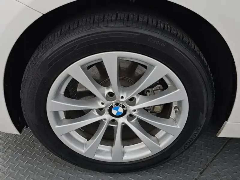 2017 BMW 3 серии с пробегом 98 301 км