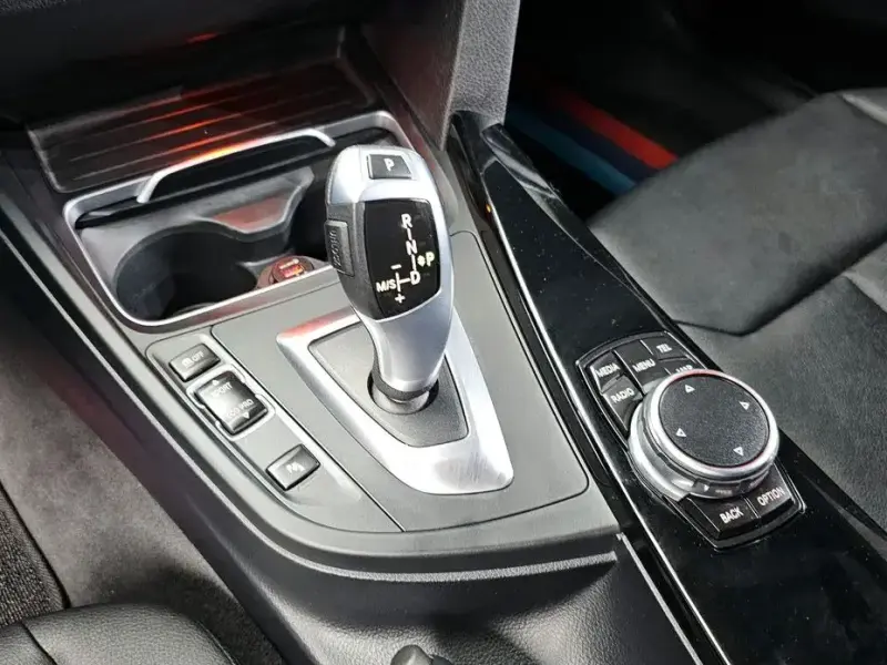 2016 BMW 3 серии с пробегом 109 658 км