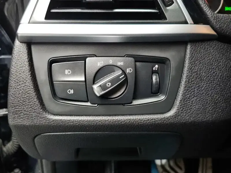 2016 BMW 3 серии с пробегом 109 658 км