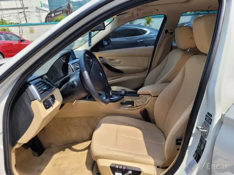 2015 BMW 3 серии с пробегом 111 702 км