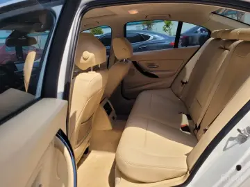 2015 BMW 3 серии с пробегом 111 702 км