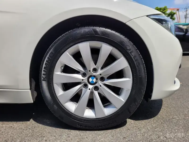 2015 BMW 3 серии с пробегом 111 702 км