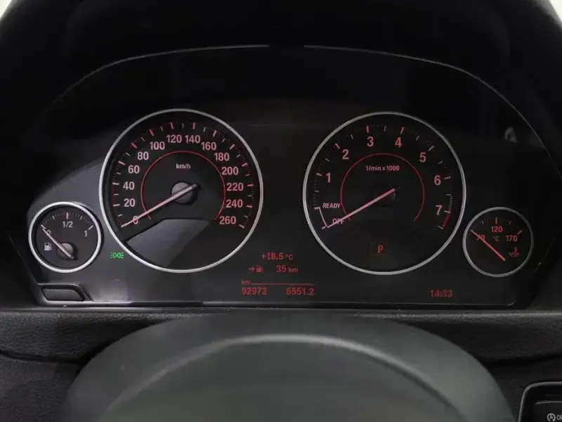 2018 BMW 3 серии с пробегом 92 972 км