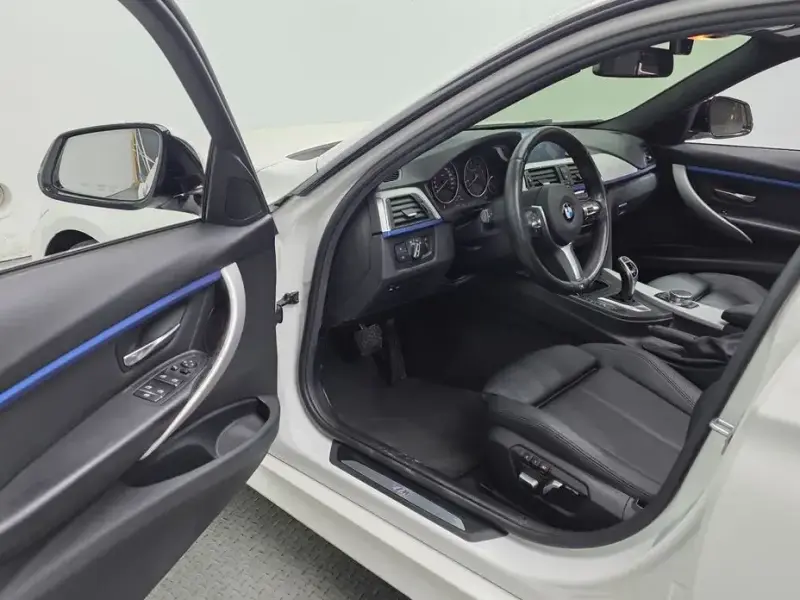 2018 BMW 3 серии с пробегом 92 972 км