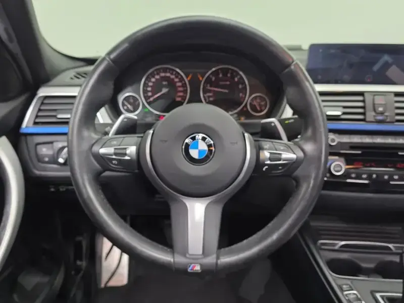 2018 BMW 3 серии с пробегом 92 972 км