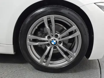 2018 BMW 3 серии с пробегом 92 972 км