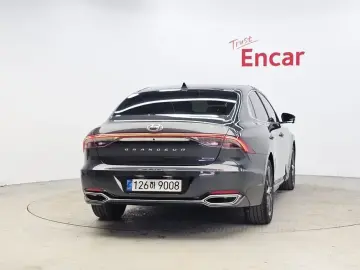 2022 Hyundai Grandeur с пробегом 69 558 км
