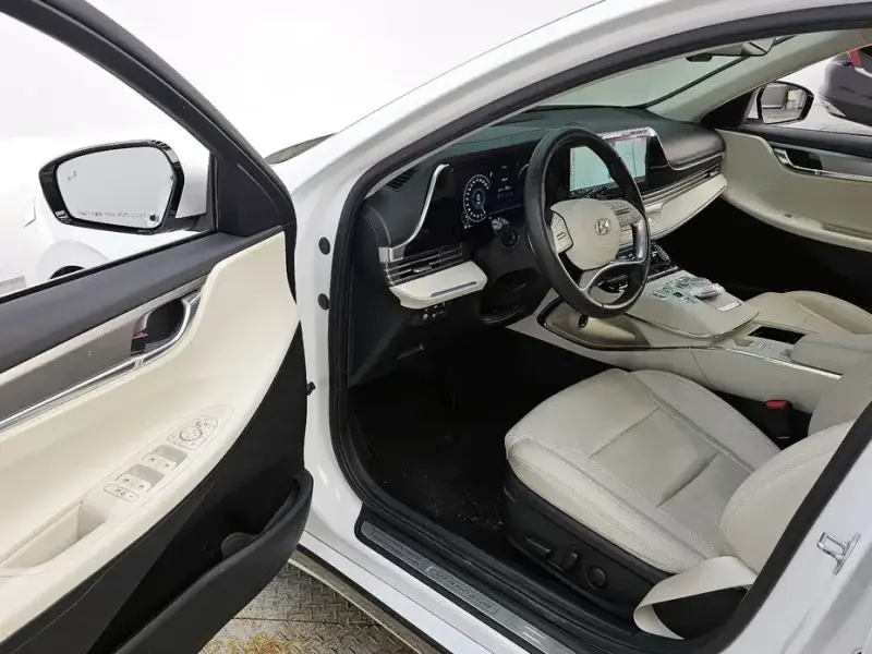 2022 Hyundai Grandeur с пробегом 88 873 км