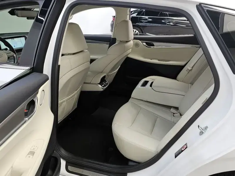 2022 Hyundai Grandeur с пробегом 88 873 км