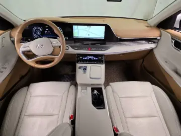 2021 Hyundai Grandeur с пробегом 80 774 км