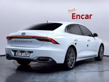 2022 Hyundai Grandeur с пробегом 67 672 км