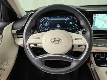 2022 Hyundai Grandeur с пробегом 92 621 км