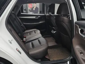 2021 Hyundai Grandeur с пробегом 58 035 км