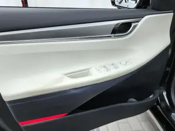 2022 Hyundai Grandeur с пробегом 92 621 км