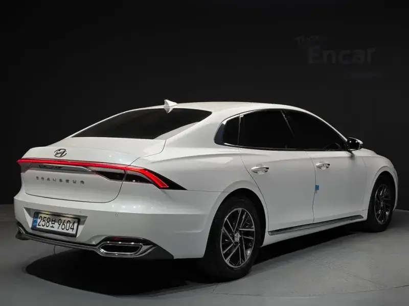 2021 Hyundai Grandeur с пробегом 68 967 км