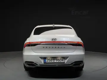 2021 Hyundai Grandeur с пробегом 68 967 км