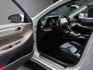 2021 Hyundai Grandeur с пробегом 68 967 км