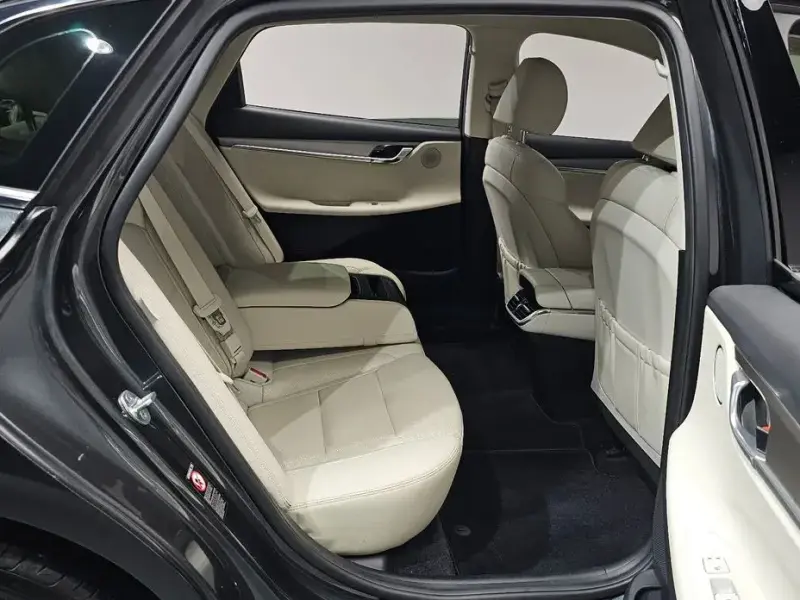 2021 Hyundai Grandeur с пробегом 90 161 км