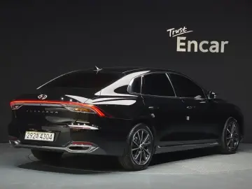 2022 Hyundai Grandeur с пробегом 64 408 км