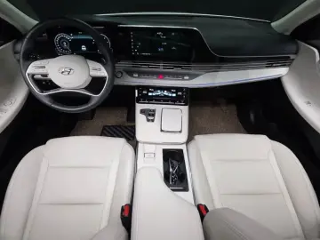 2022 Hyundai Grandeur с пробегом 44 823 км