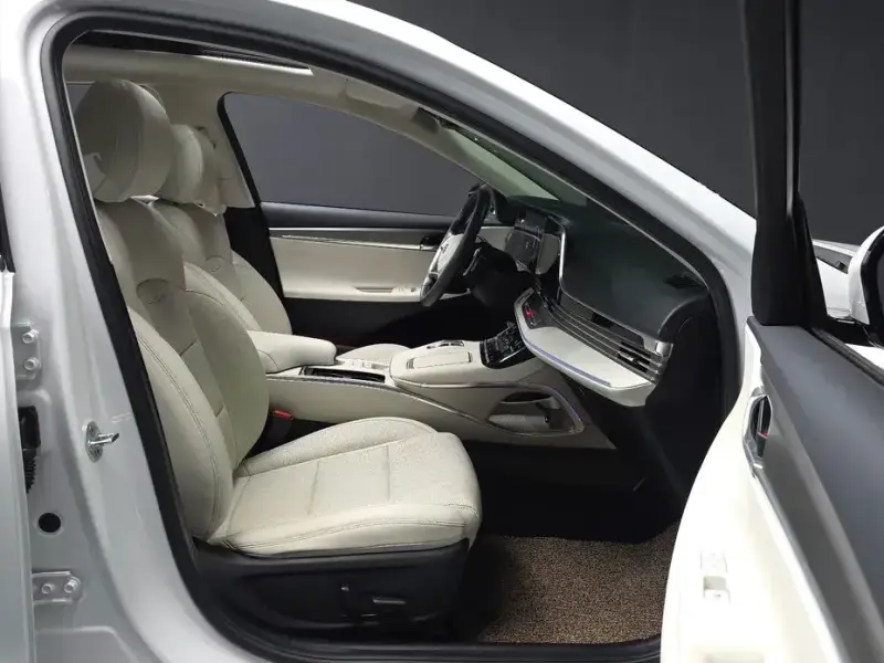 2022 Hyundai Grandeur с пробегом 44 823 км