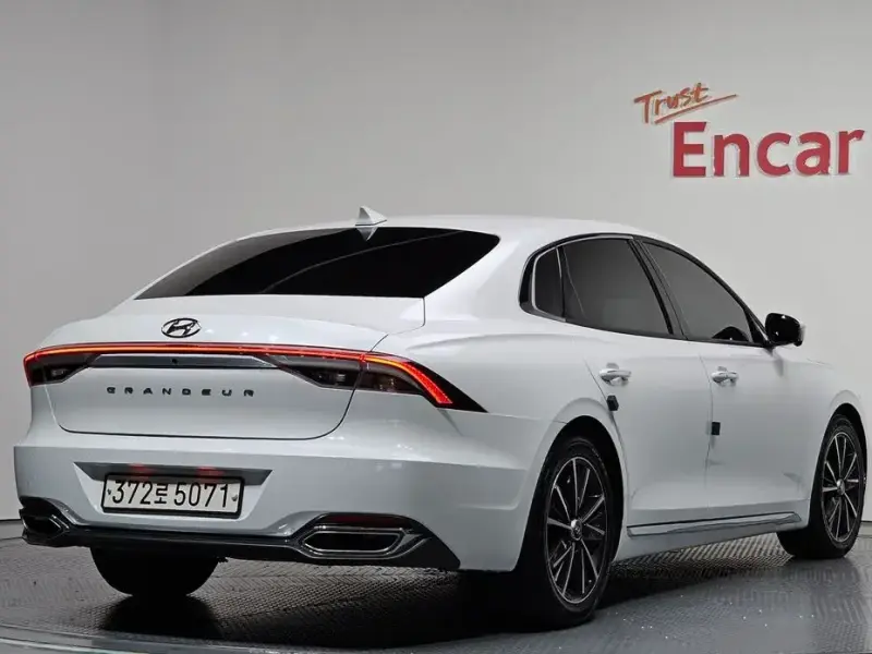 2021 Hyundai Grandeur с пробегом 95 281 км