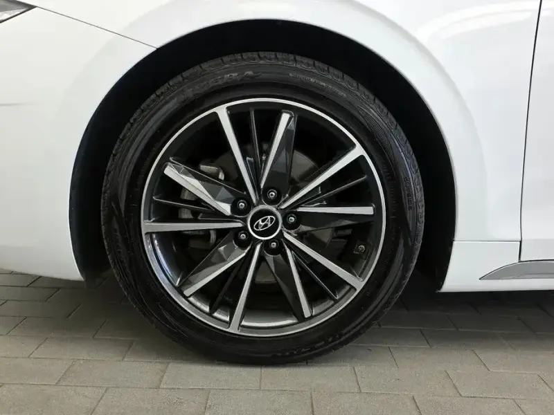 2021 Hyundai Grandeur с пробегом 95 281 км