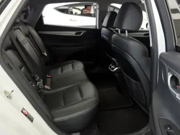 2021 Hyundai Grandeur с пробегом 95 281 км