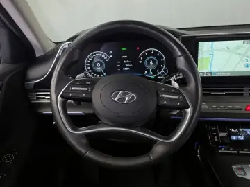 2021 Hyundai Grandeur с пробегом 95 281 км