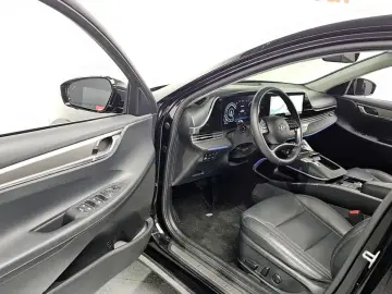 2022 Hyundai Grandeur с пробегом 85 314 км
