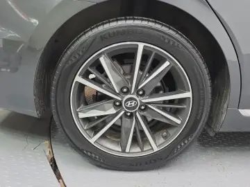 2022 Hyundai Grandeur с пробегом 68 233 км
